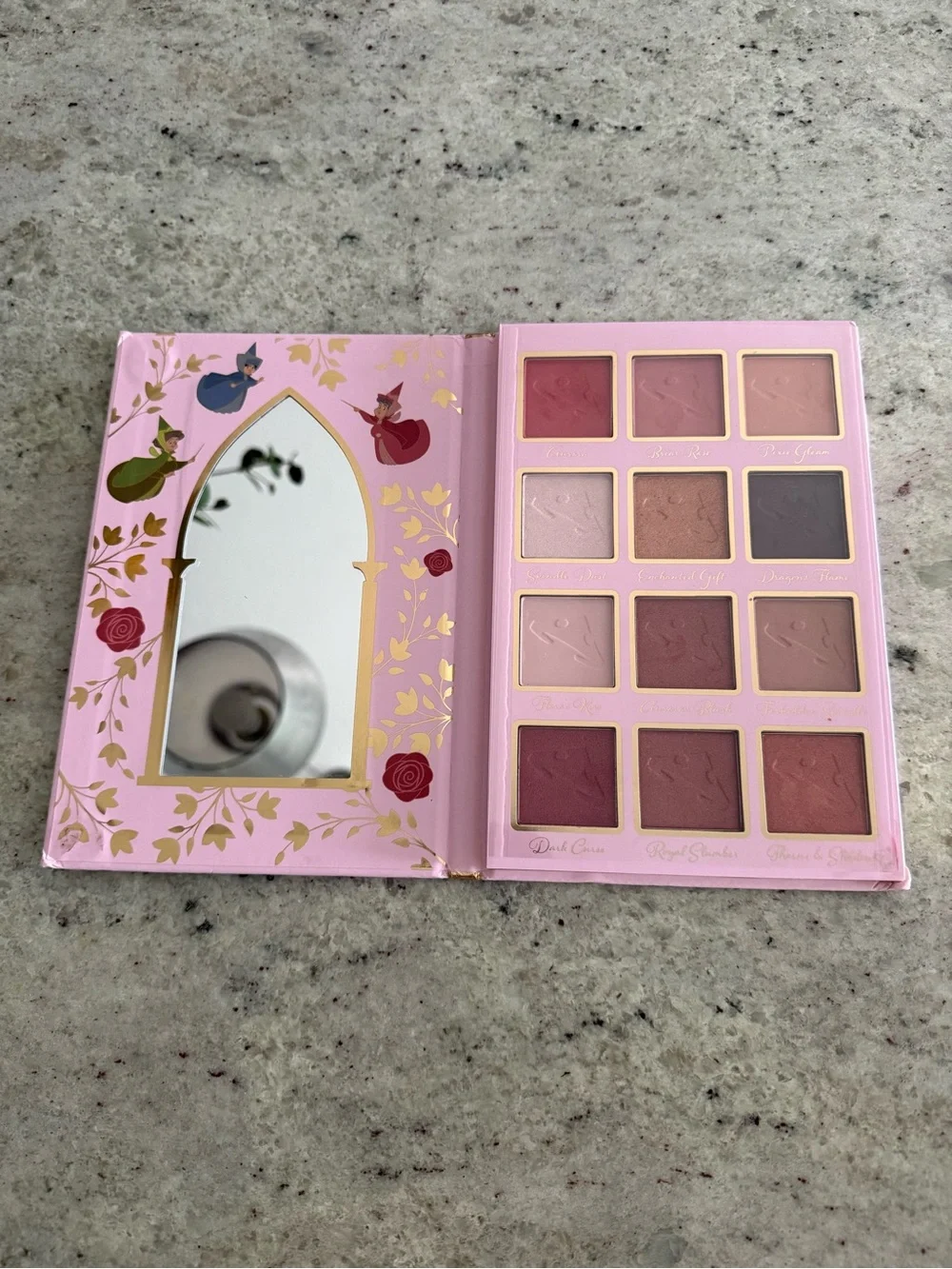 NEW Disney Princess Eyeshadow & Lip Balm Gift Set